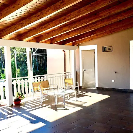 Bed & Breakfast Encla 3*